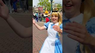 Disneyland Paris Parade interactions!
