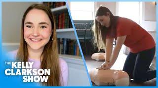 Kelly Clarkson Meets Boston Teen Teaching CPR In Restaurants!