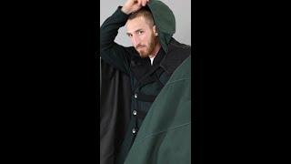 How to wear your Doom Cloak