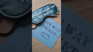 Cricut x Sleep Mask & Gift Card | Easy Handmade Gift Idea