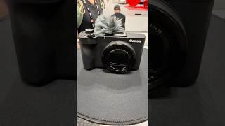 Canon PowerShot V1 fixed lens camera fan B&H Photo Video Bild Expo 2025