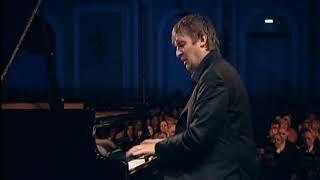 Boris Berezovsky plays Schumann Davidsbündlertänze, op. 6 - video 2008