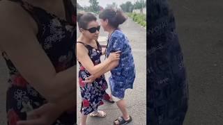 ЭМОЦИИ ПЕРЕПОЛНЯЮТ ТАНЮ РЯДОМ С ИРИШКОЙ ЧИКИ ПИКИ!
