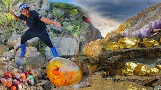 (Gold Treasure Village) We found a huge treasure in the rocks with a metal detector!