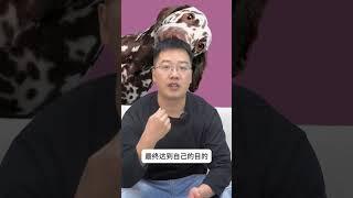 狗狗舔主人的手和脚,是在告诉你这几件事情 狗狗 新手养狗 养狗人 养狗经验分享 萌宠好物