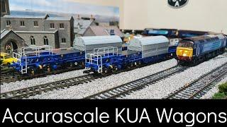 Accurascale KUA Nuclear Flask Wagon OO Short review and running session.