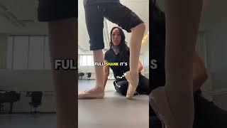fitting custom pointe shoes in 1 minute!