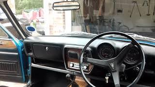 1976 Hillman Hunter 1725 GL internal