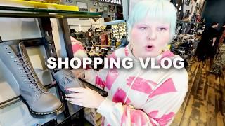 DR.MARTENS Holiday SHOPPING VLOG + STYLING