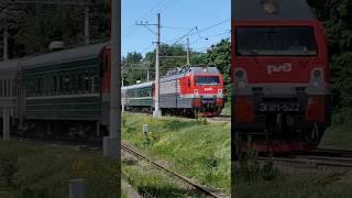 "Зелёный вагон" ЭП1М-522 со служебным поездом #rzd #train #railway #ржд #поезд #поезда #кмв #эп1м
