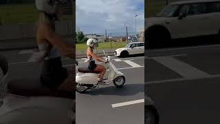 Wir haben uns eine Vespa gekauft  | #lesotwins ‍️