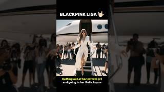 Lisa boards her private jet for the fanmeet event #lisa #lalisa