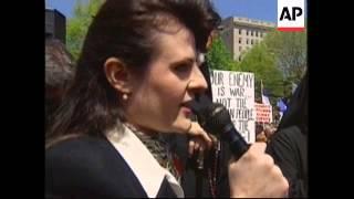 USA: KOSOVO CRISIS: AMERICAN SERBS IN NATO PROTEST