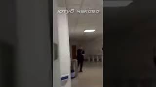 В ШКОЛЬНОМ ТУАЛЕТЕ СКРЫТАЯ КАМЕРА