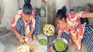 आज देखना दोस्तों  Maine nai स्टाइल में आलू मिर्च की सब्जी बनाई बहुत स्वादिष्ट Laxmi Official Cooking