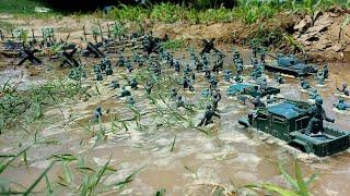 Army Men: War in the mud! Green Army and Grey Army Engage in Fierce Trench Battle #stopmotion