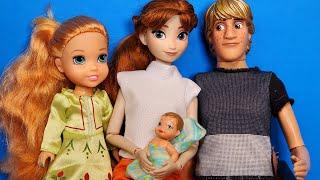 Baby brother ! Elsa & Anna toddlers- what's his name ? Barbie is the doctor