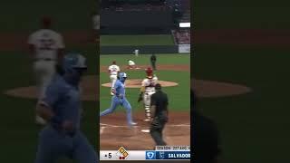 Salvador Perez go ahead single!