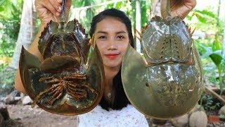 Yummy cooking horseshoe Crab salad recipe - Natural Life TV