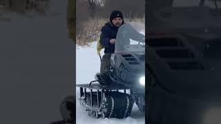 Как поворачивает вездеход#вездеход #snow #winter #бездорожье #offroad