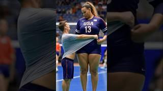 Unbelievable Height! 6 Volleyball Queen Shocks Everyon#Volleyball#USA#Shorts#TallWoman#sports