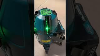 SK40GD Makita Line Laser #makitatools #makita #tools #powertools #shorts