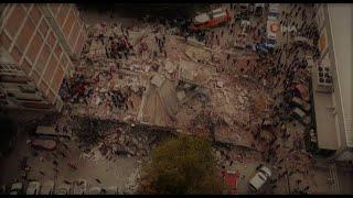 Turkey #earthquake #footage captures moment building collapses in İzmir – video