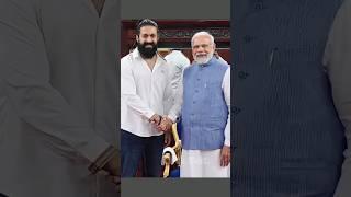 Yash Met PM NarendraModi Pic#celebrityclicks #narendramodi #yash #kgf #news #update #kgf3#review