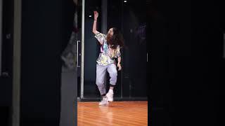 Raat Gayi So Baat Gayi | Ishpreet Dang #ishpreetdang #shorts #akzone
