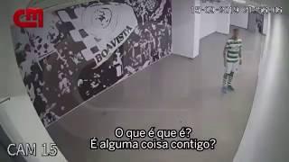 Bruno Fernandes loses temper after red card