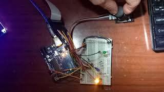 Arduino. Подключение джойстика и светодиодов.