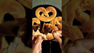 LAUGENBREZEL Traditioneller Geschmack #brezel #breakfast #youtubeshorts #yummy #yummyfoods #recipe