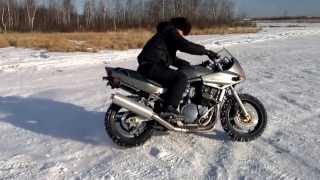 Зимой по льду на Мото, In the winter on ice on the Moto