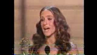 Sarah Jessica Parker wins 2004 Emmy Award for Lead Actress in a Comedy Series