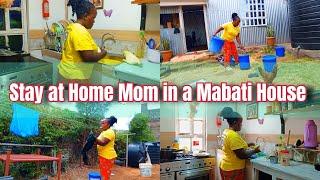 Day in My Life as a Stay-at-Home Mom Living in a Mabati House! 