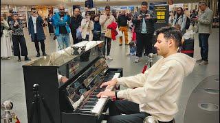 Harry Potter King's Cross Station Piano Performance London