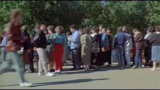 Тверской бульвар, очередь в McDonald's (весна, 1990 года)