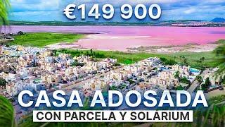 Casa adosada en Torrevieja con parcela y solárium | 149 900