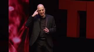 Ascoltare con le orecchie, sentire con il cuore | Gianluca Marinangeli | TEDxFermo