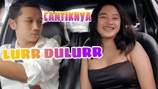 Penumpangku lur CATAT AURANYA MENGGODA !! prank taxi online