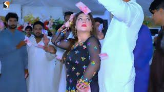 Shareekan Wich Na Shamil Kar, Chahat Baloch, Dance Performance, SGRecords 2023