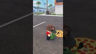 I BECAME A ROBLOX PIZZA DELIVERY DRIVER #roblox #shorts