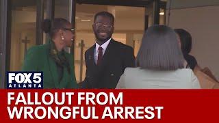 Judge weighs charges against officer in wrongful arrest | FOX 5 News