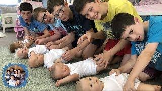 SPEED CHALLENGE! 5 BOYS CHANGE 5 REBORN DOLLS