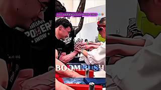OTHER ARMWRESTLERS WITH GIRLS ️ VS THIS ARMWRESTLER WITH GIRLS  #armwrestling #shorts #viral