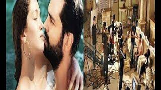 Hazal Subasi and Erkan Meriç had to kiss because of the commercial