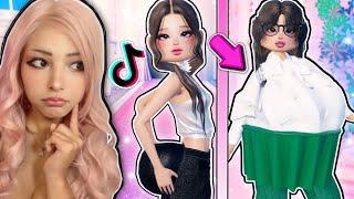 Testing VIRAL INSANE TikTok Outfit Hacks In Dress To Impress..