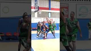 El veterano Robert Sánchez #basketball #veteranos