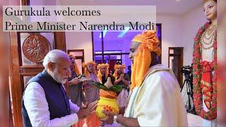 We greet the Prime Minister of India!