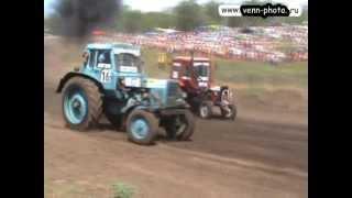 Гонки на тракторах "Бизон трек шоу 2013"